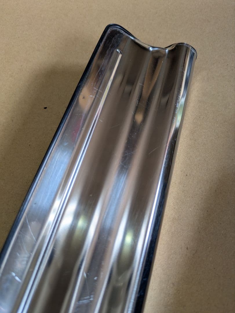 ダイハツ　ミラジーノ　ミラ　L700S　メッキ　スカッフプレート　1台分