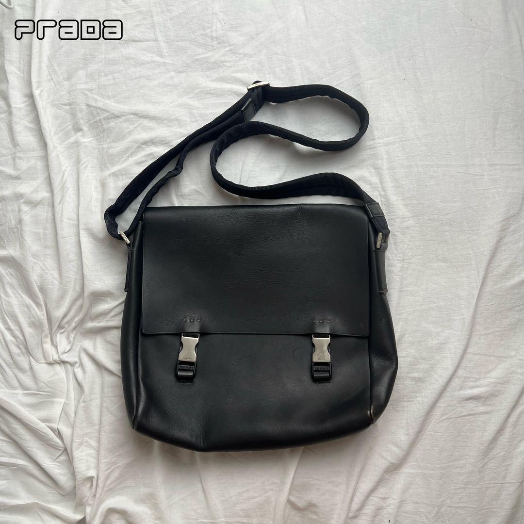 バッグ PRADA leather messenger bag black