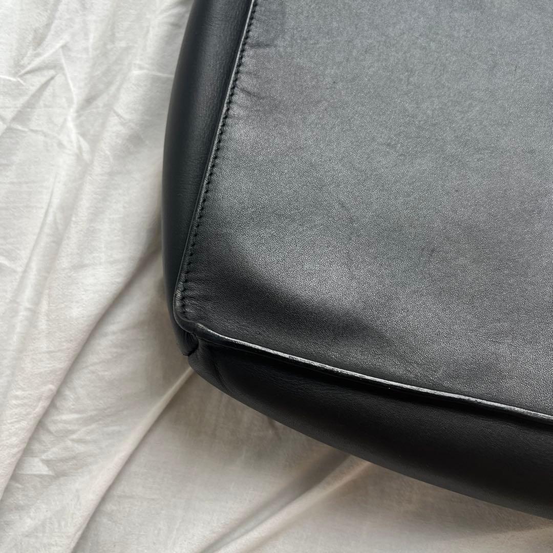 バッグ PRADA leather messenger bag black