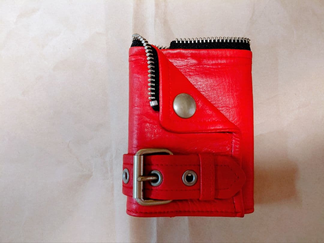 beautiful proposed 赤いレザー 三つ折りミニ　財布