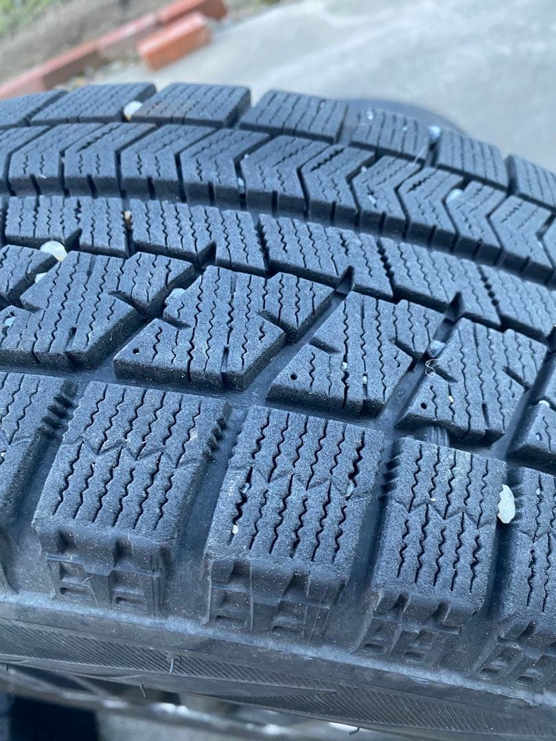 185/65R15 ブリザックVRX 2016年製