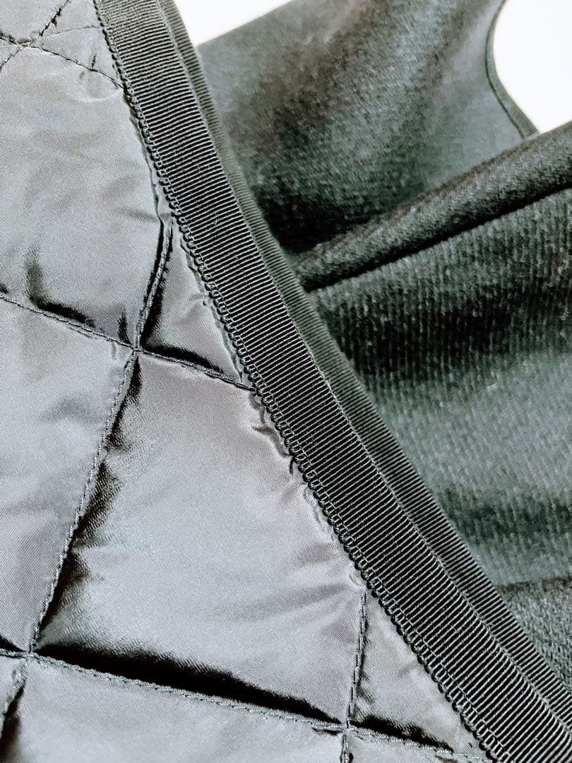 りんりん　ほぼ未使用　モンクレール　ダウンスカート ブラック　オシャレ