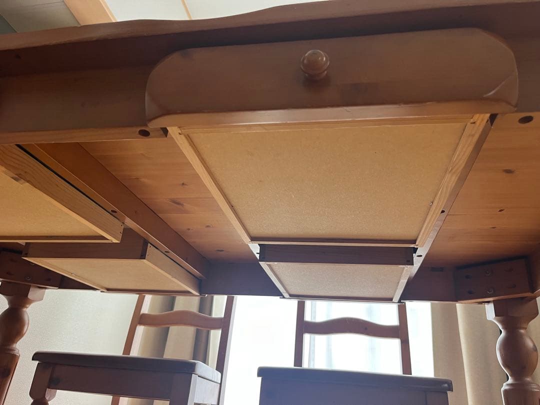 カントリー　天然パイン　テーブル　椅子4脚　ダイニングオールパイン　引越し急ぎ❗️