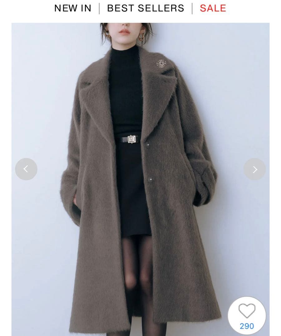 ブローチ付きシャギーロングコート