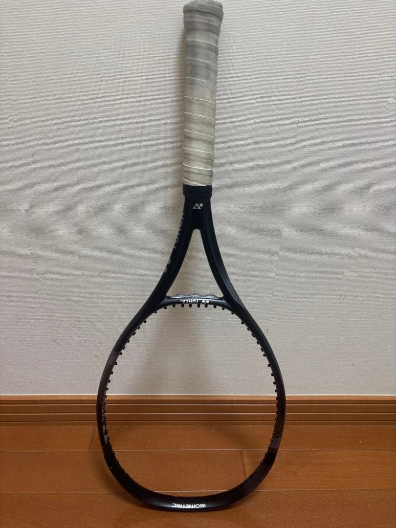 ヨネックス　ezone100 限定ブラック&シルバー