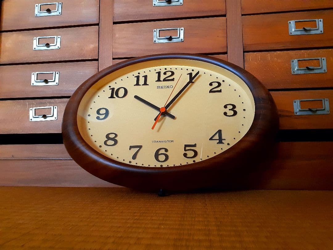 70's　SEIKO　掛け時計　ミッドセンチュリー　ビンテージ　オーバル
