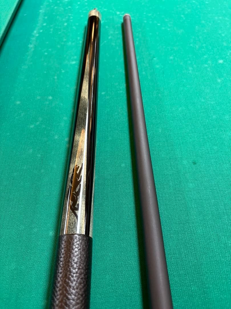 ビリヤードキューエクステンション付き　ユニロックジョイント「プレデターではない」