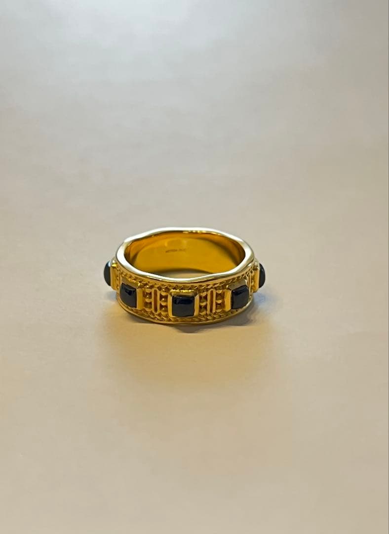 ARTIDA OUD(アルティーダ ウード)／スクエアオニキス ゴールドリング