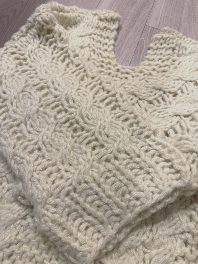 efu HAND CABLE KNIT アイボリー