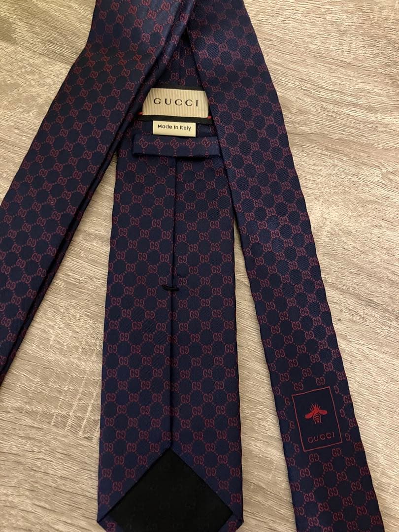 りゃん　GUCCI未使用ネクタイ