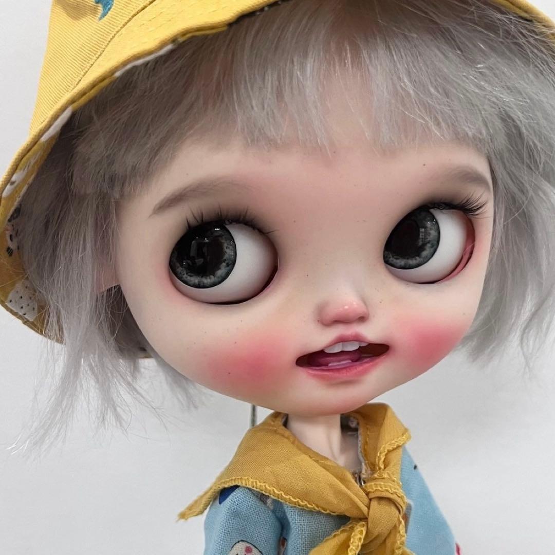 カスタムブライス 人形 笑顔 海外作家様 元気 嬉しい カスタムドール