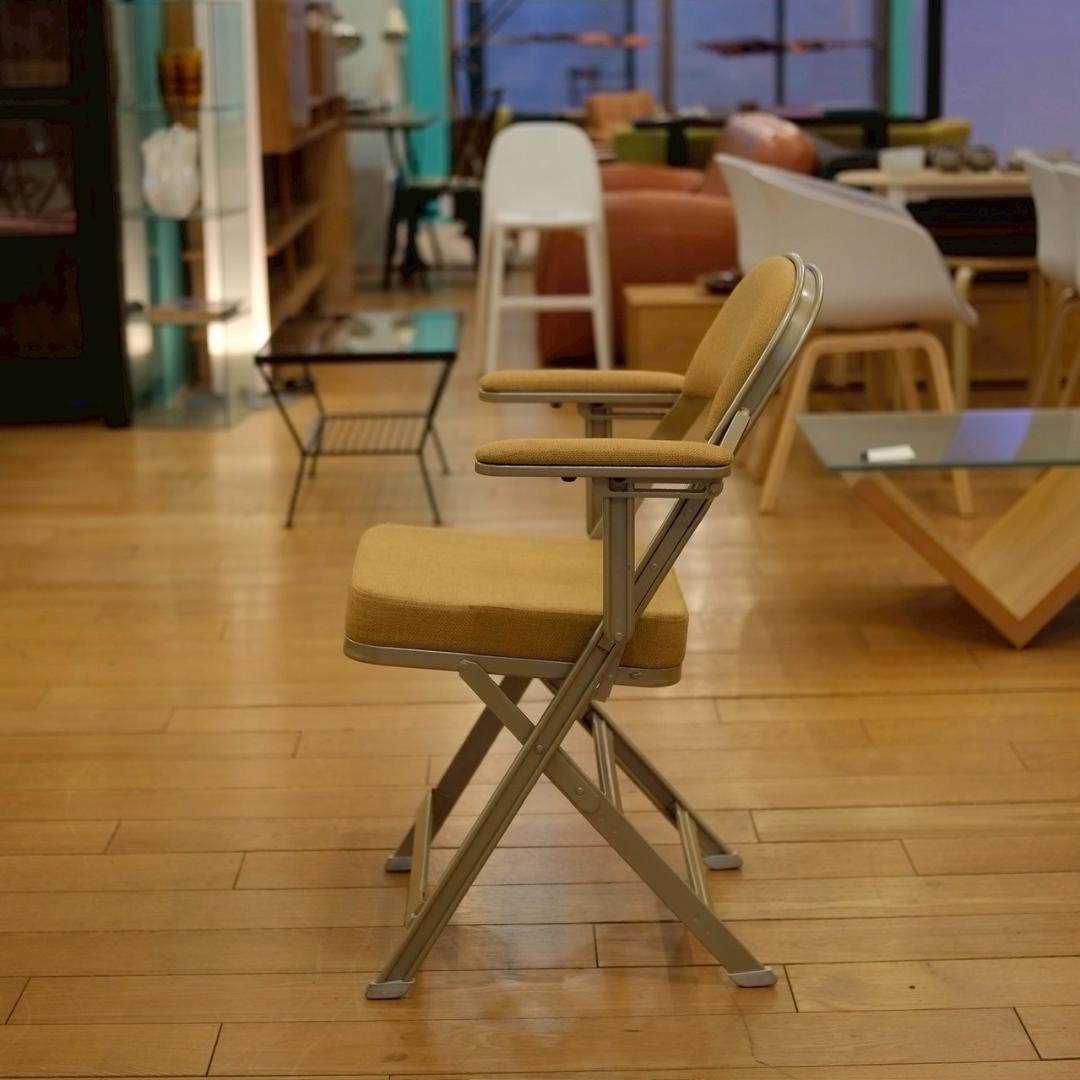 クラリン社 フォールディングチェア パシフィックファニチャーサービス