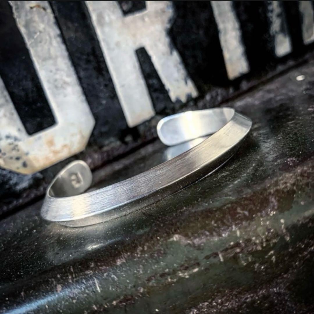 アクセサリー masayoshi TRIANGLE plane bracelet