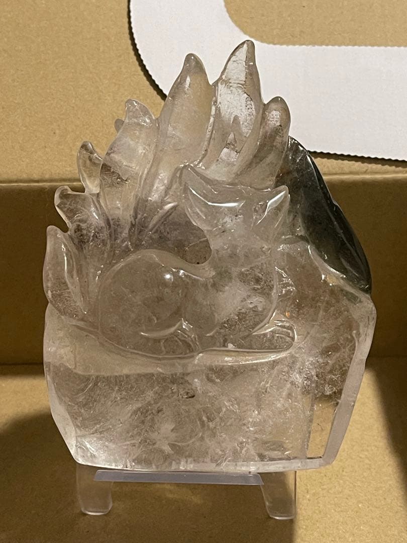 ブラジル産　天然石 トレジャーメノウ瑪瑙と天然石 緑幽霊ファントム水晶手彫り