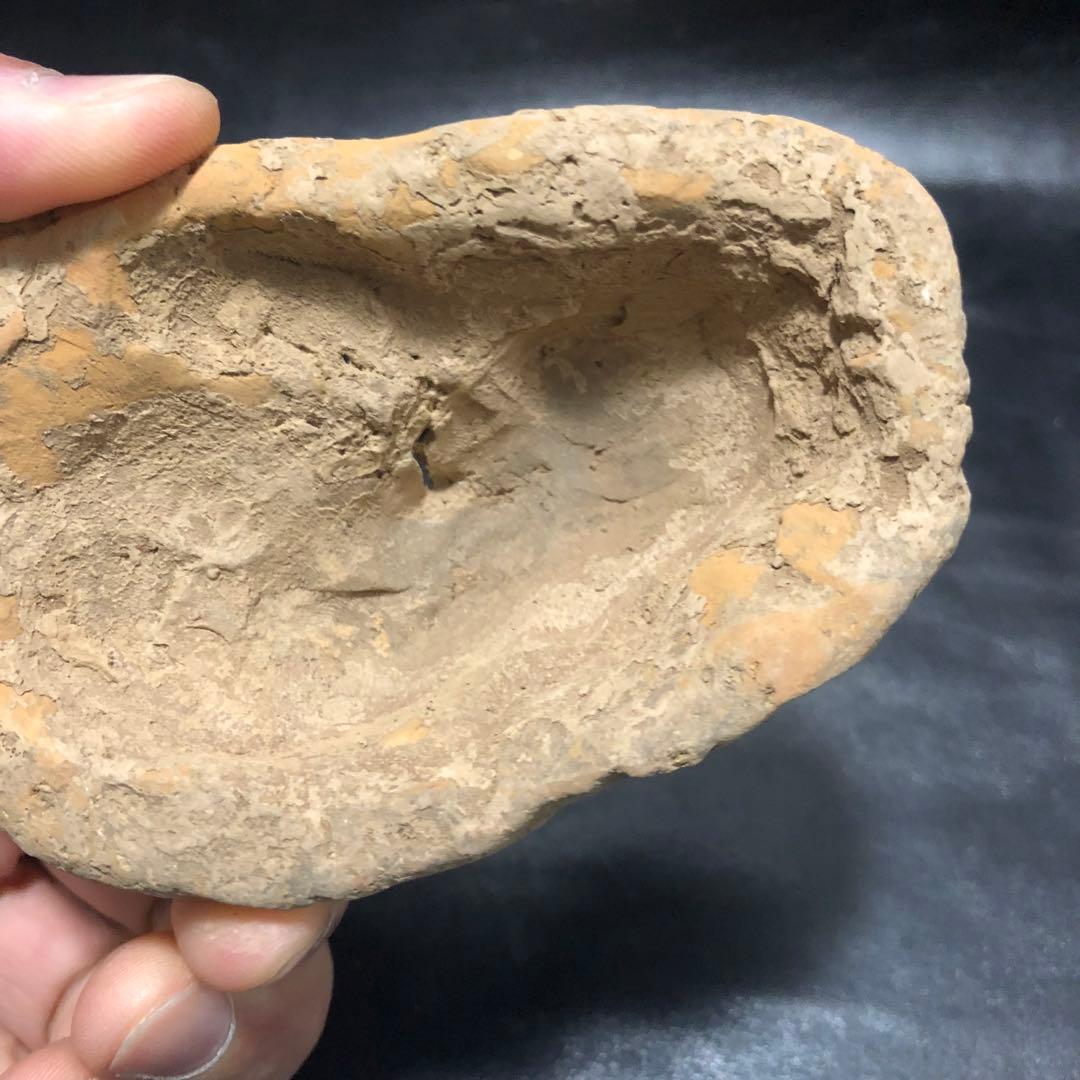 蔵から中国古銭と一緒の箱から出てきた 5体の内の1体　 犬イヌ中国古美術土器