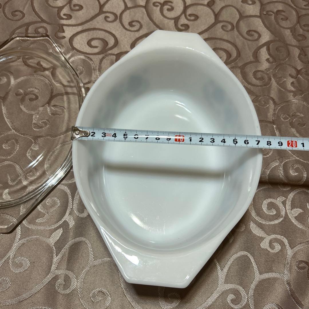 Pyrex キャセロール　アメリカヴィンテージ　ブラックチューリップ柄