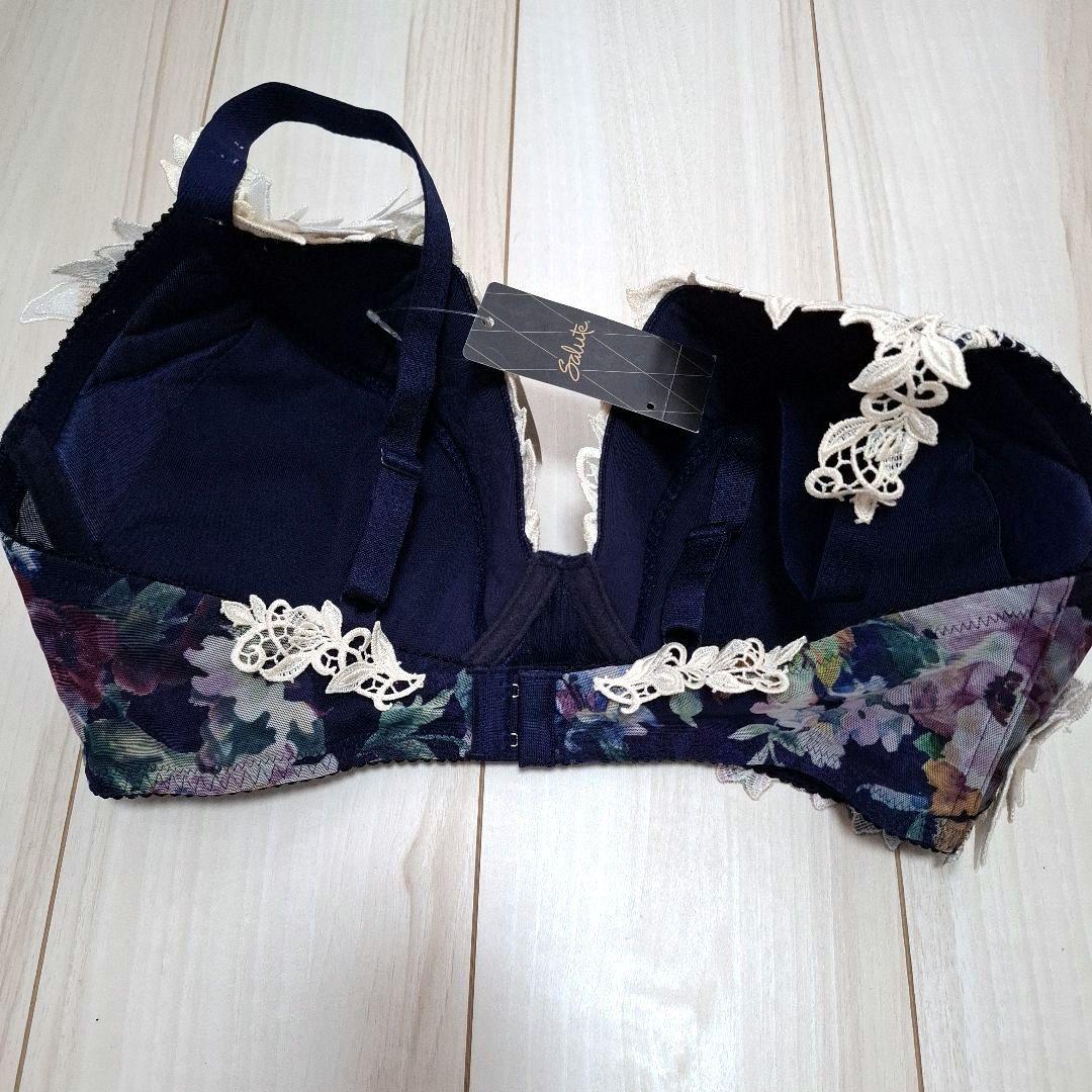 ワコール サルート ブラ I80