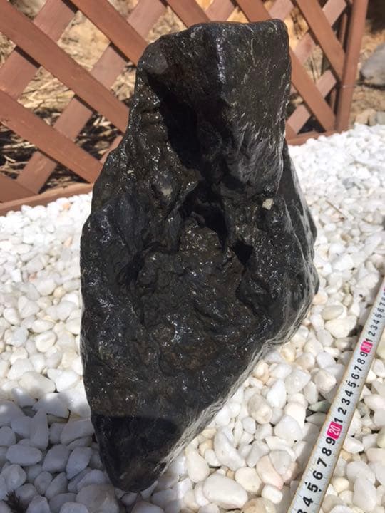 京の銘石 加茂七石『真黒石』(ジャグレ)