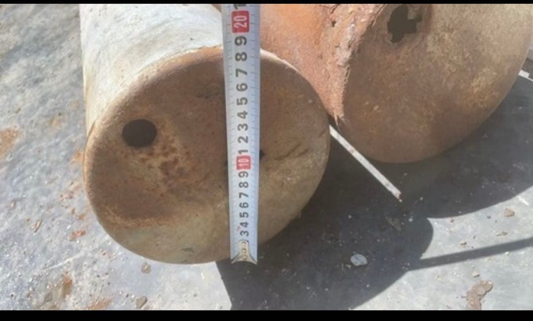 鉄柱 電柱 仮設ポール 電線引き込み 電工 住宅設備 電信柱