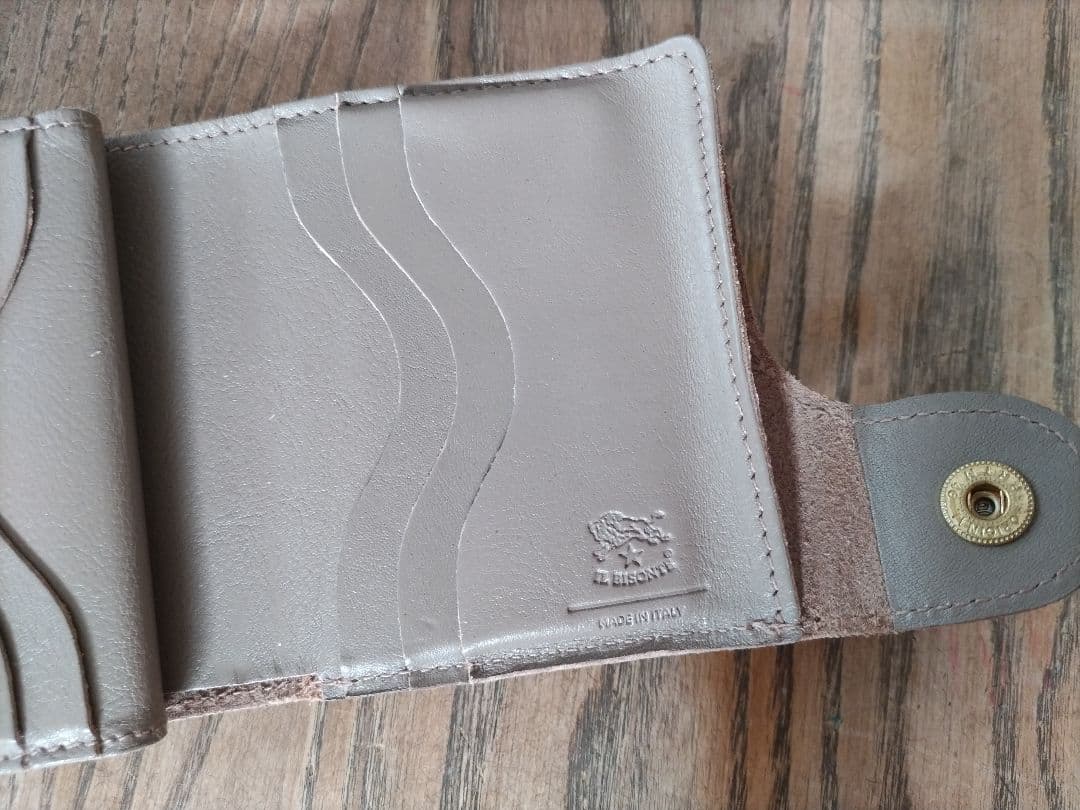 IL BISONTE 二つ折り財布 グレージュ