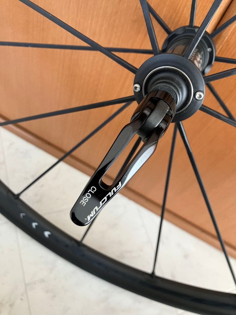 フルクラム レーシングゼロ ナイトC17