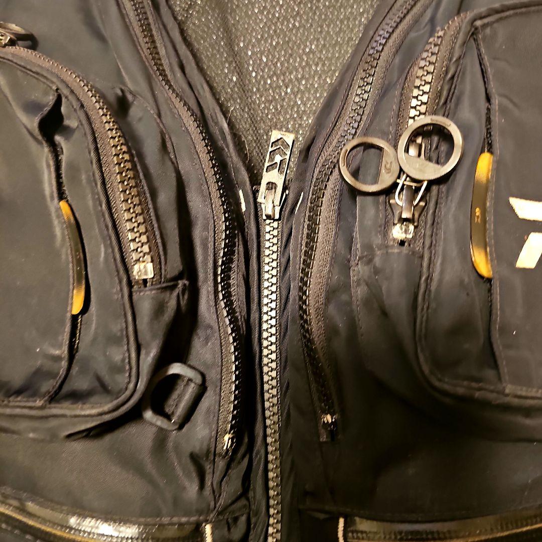 ダイワ　フローティングベストDF-3603