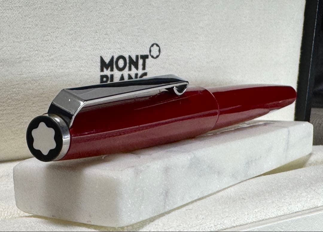 【極美品】モンブラン No300 万年筆ボルドー軸　コンバーター付