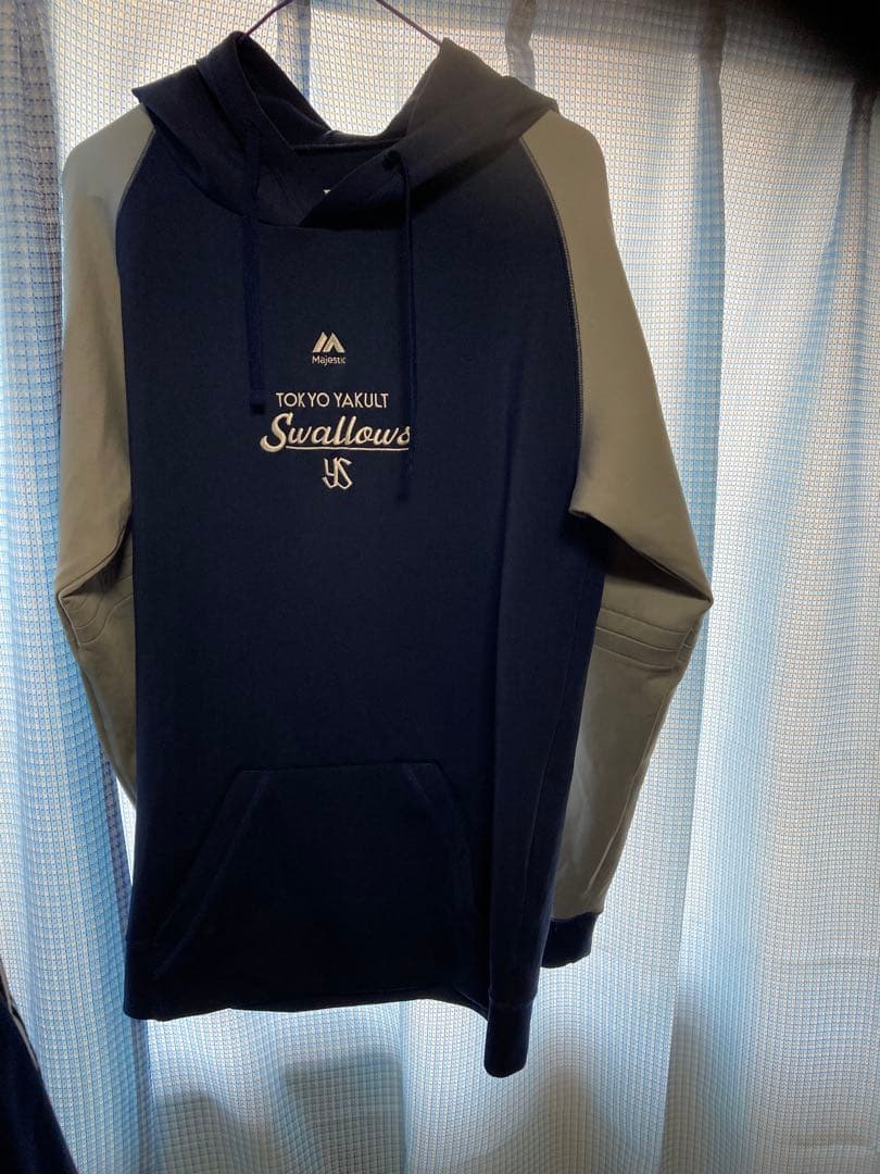 ヤクルトスワローズプロコレパーカー2023