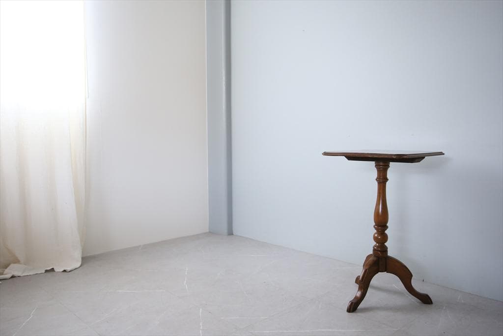 英国アンティーク木製サイドテーブルj/オケージョナル/作業机/飾り棚91-206