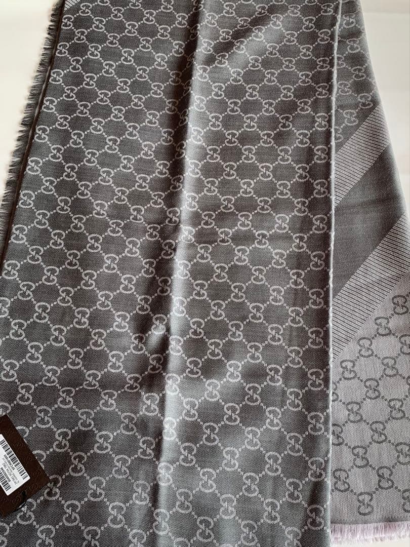 タグ付き新品GUCCI グッチ GG柄 ストール