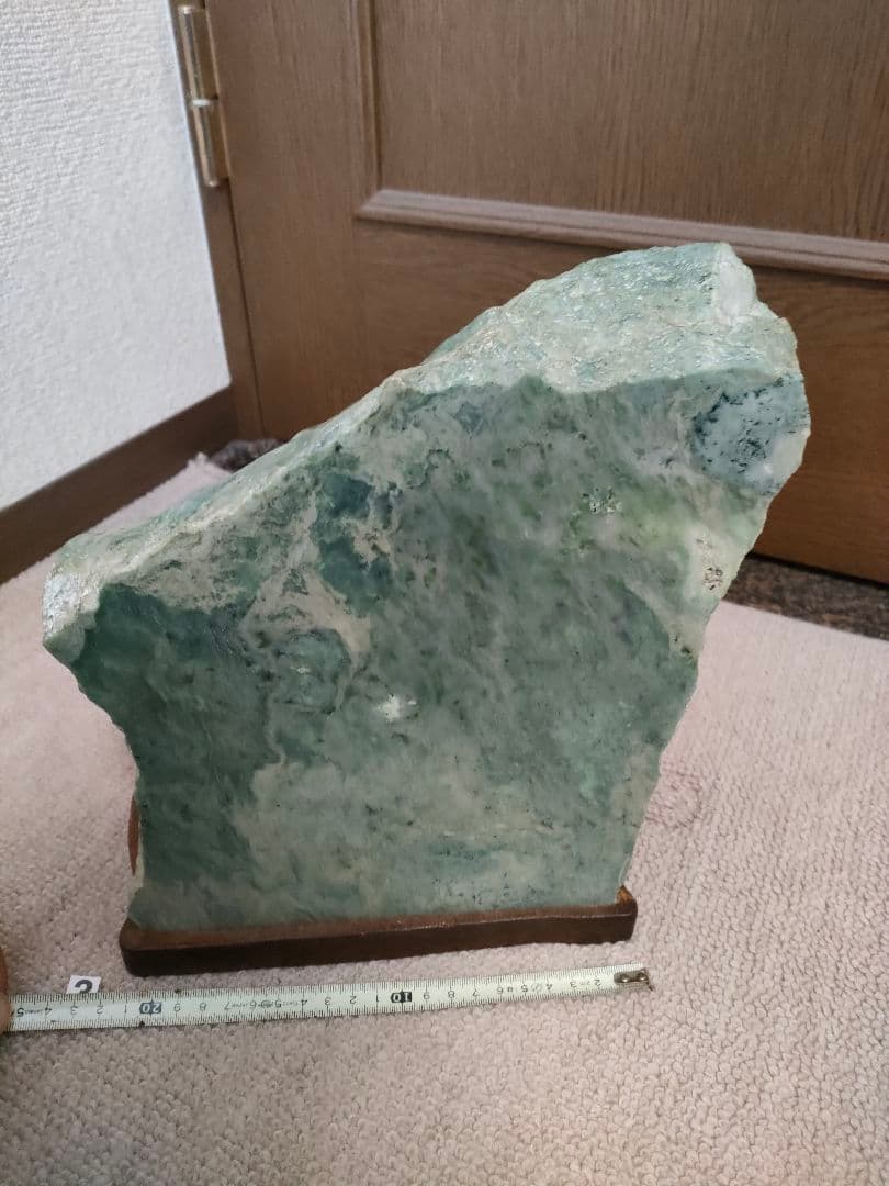 大型逸品！【日高翡翠】極上１７kg 原石 鑑賞石 天然石 標本石 国産鉱物