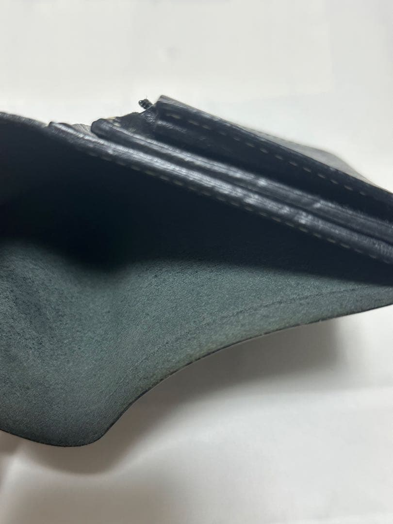 イルビゾンテ　ミディアムウォレット　ブラック