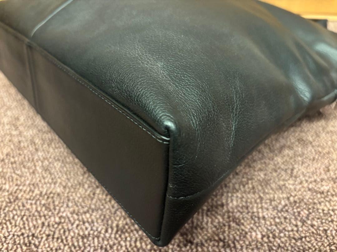 COACH コーチ　レザー2waxトートバック　ビジネスバック　黒　1