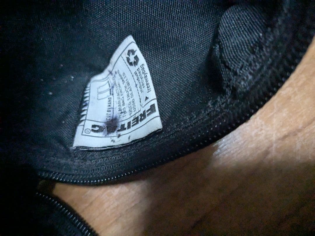 FREITAG 　F35 CHEYENNE パープルトラベルポーチ