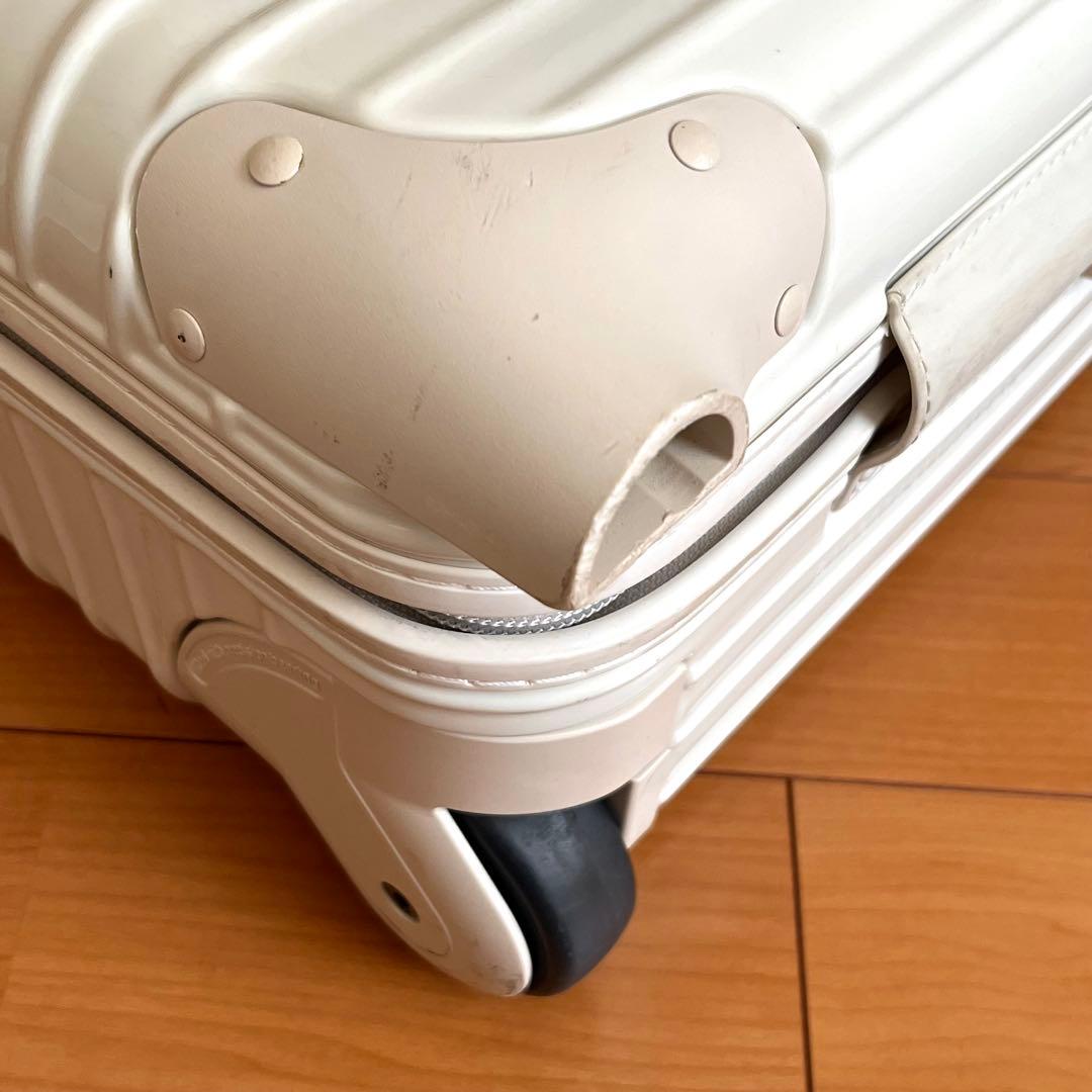 Narumiです！RIMOWA リモワ　アローズ　キャリーケース　23L