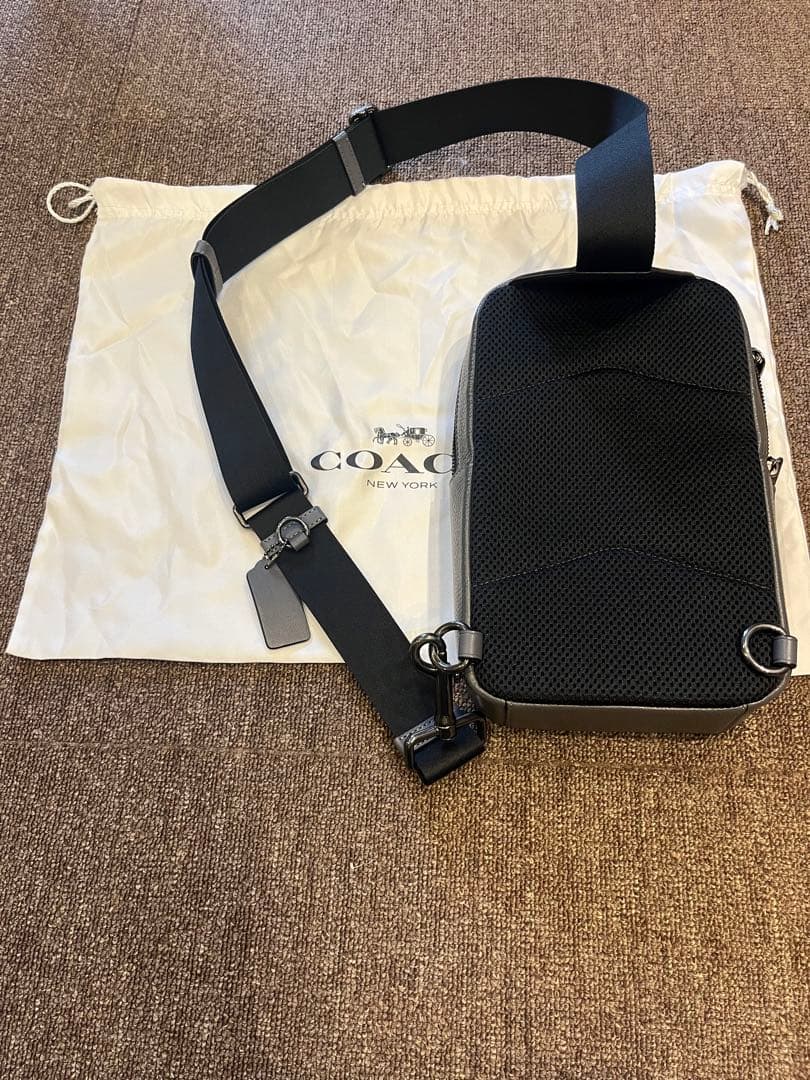COACH. バック　サリバン パック