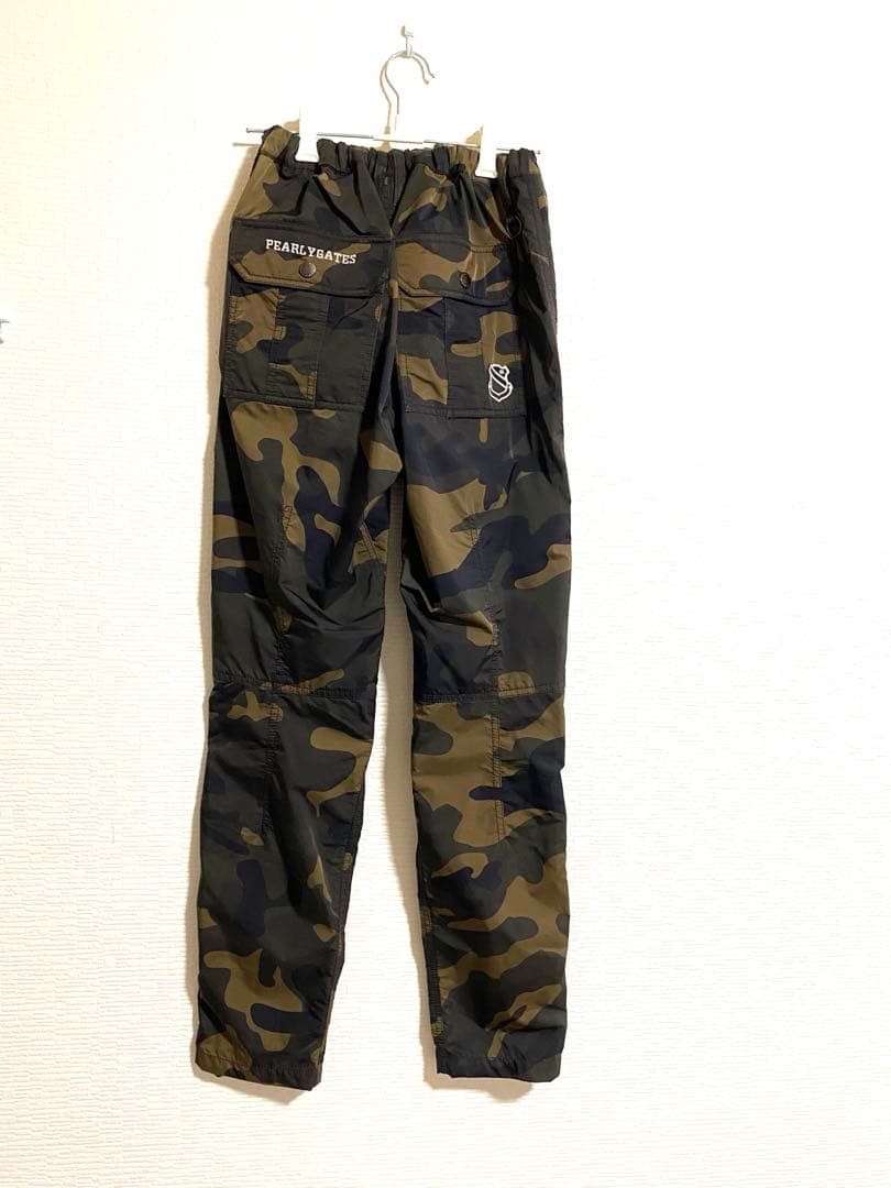 値下げ！【美品！】PEARLY GATES 迷彩 カモフラ 防寒 蓄熱 パンツ