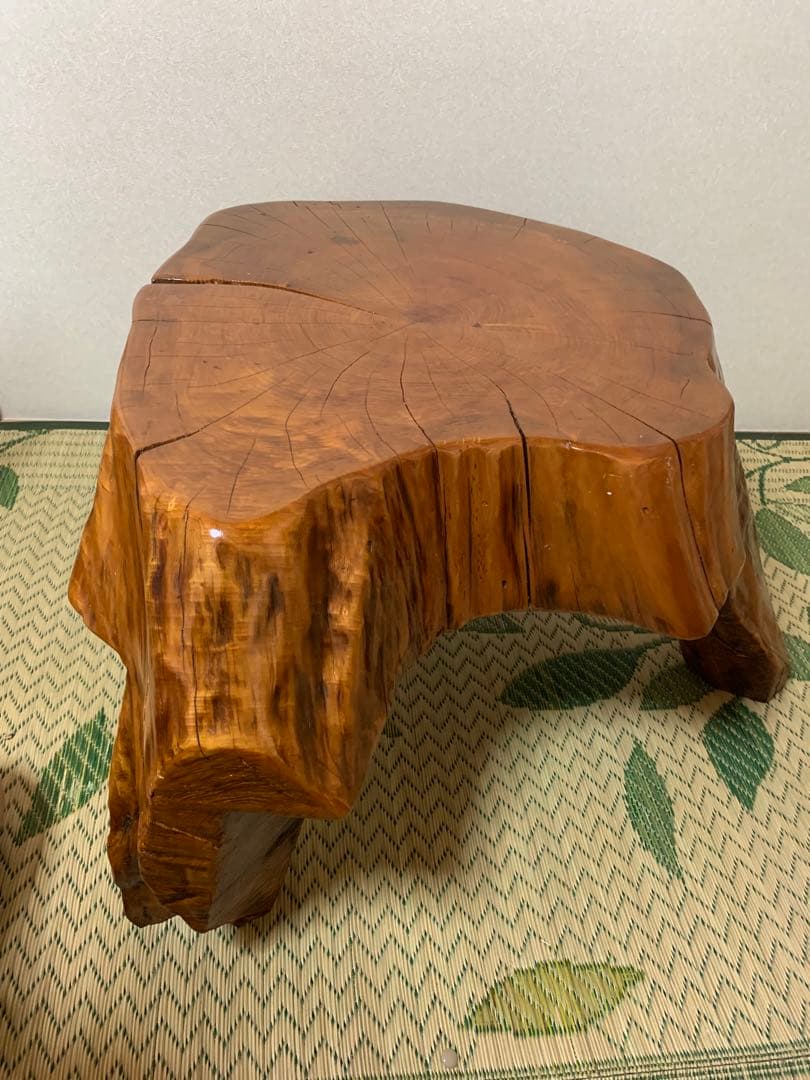 ヒノキ切り株テーブル、置き台