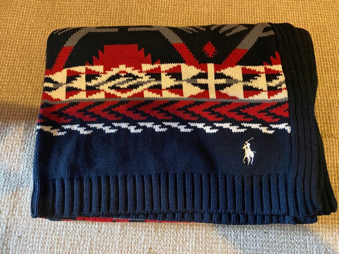 人気！ラルフローレンホーム　ジオメトリック柄　ひざ掛け