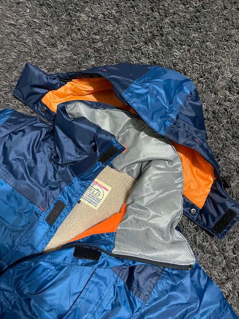 未使用品！Aegis Shield フィッシングスーツ 上下セット