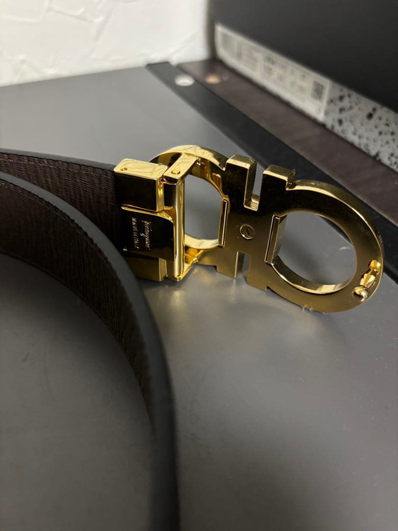 Ferragamo ベルト