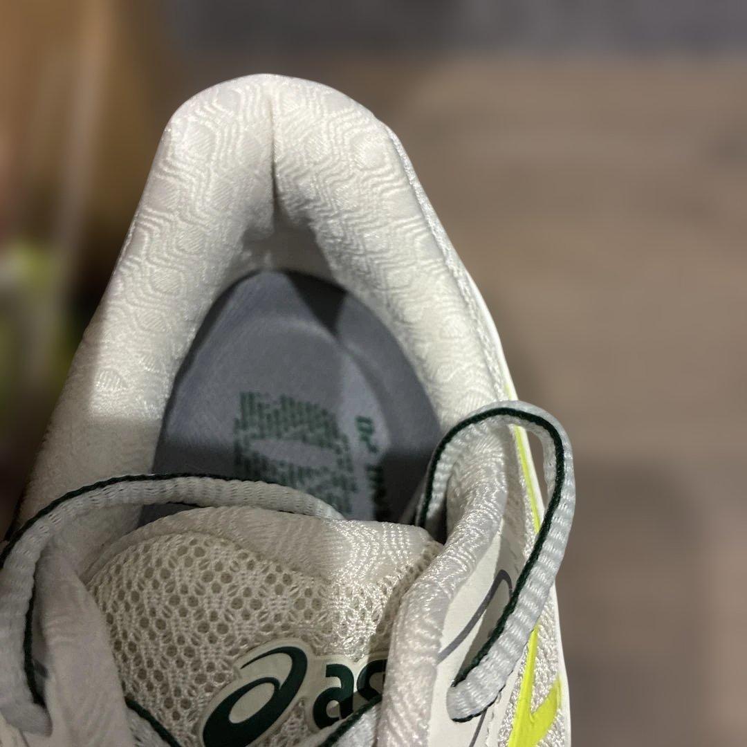 アシックス　ASICS GEL-KAYANO 20 新品　27.5 ゲルカヤノ