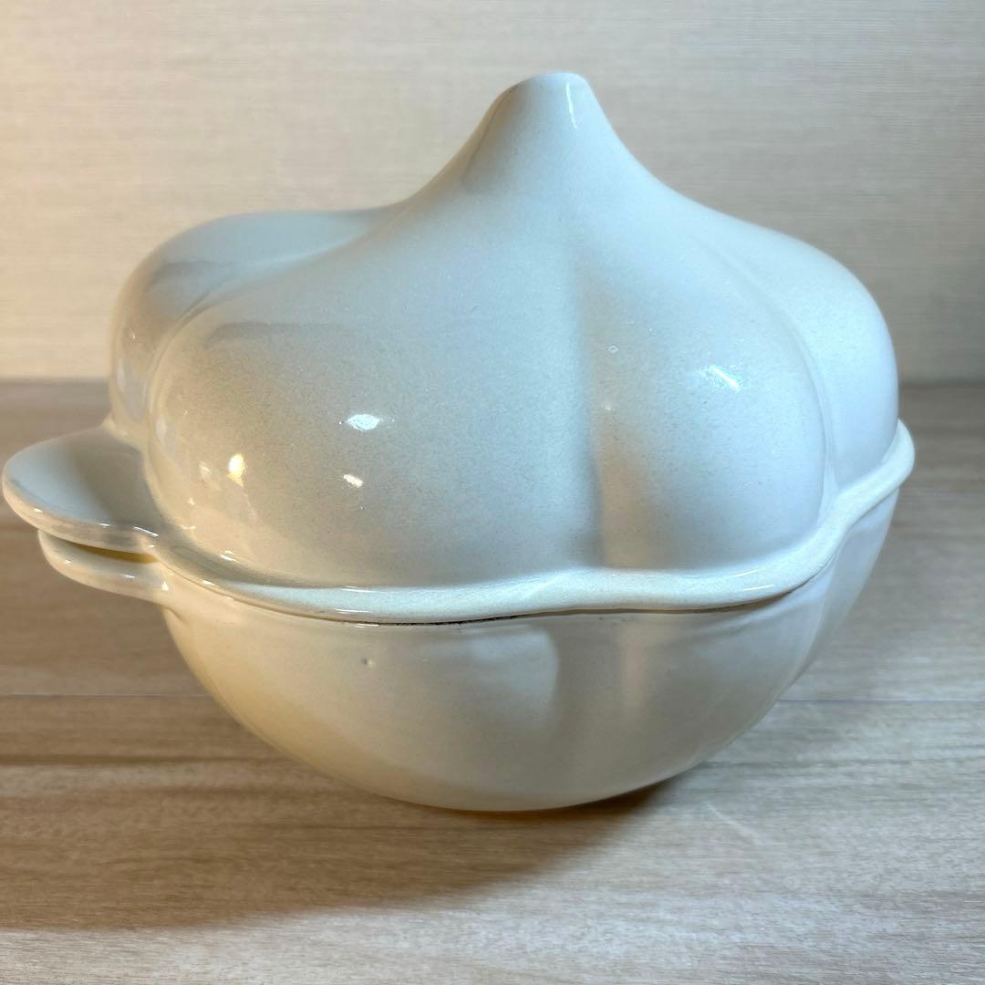 ルクルーゼ　ガーリックココット　ガーリック　両手鍋　鍋　22cm デューン
