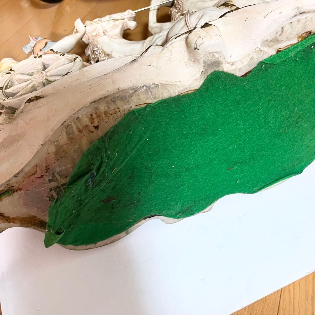 馬車ベンハー　西洋美術品　インテリア　置物　イタリア　洋風　アンティーク 陶器