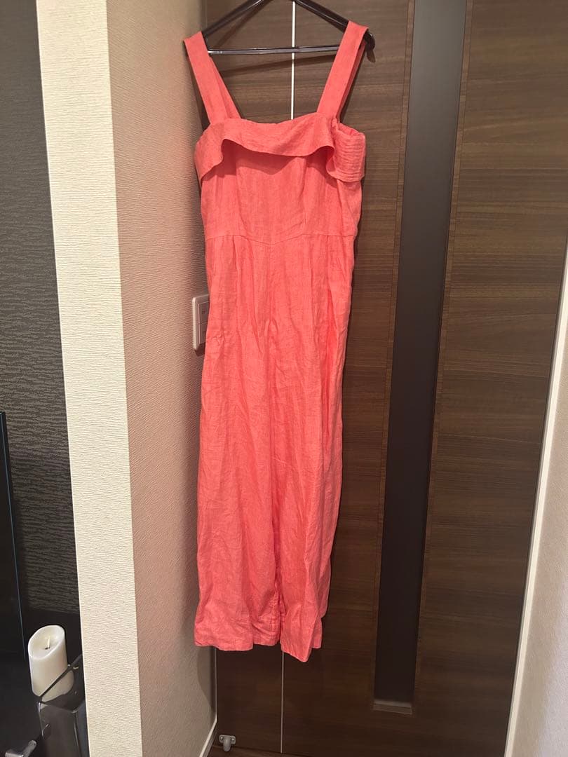 マイラン　ピンク　フリル付きピンクサロペット お直しありです。