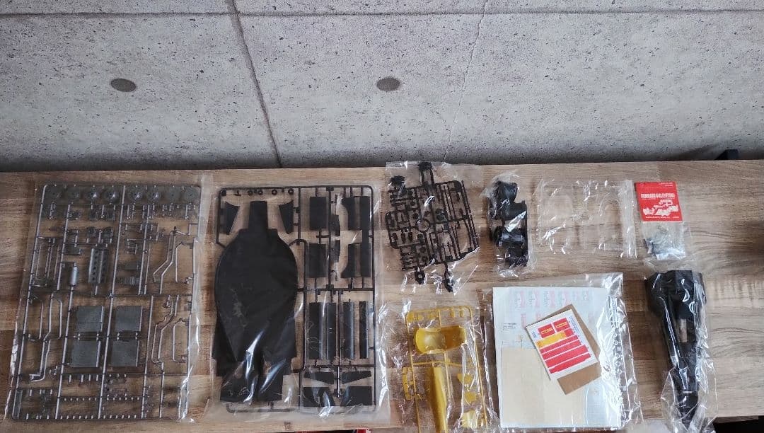 フェラーリFerrari 641/2 (F190) 1/12スケール プラモデル