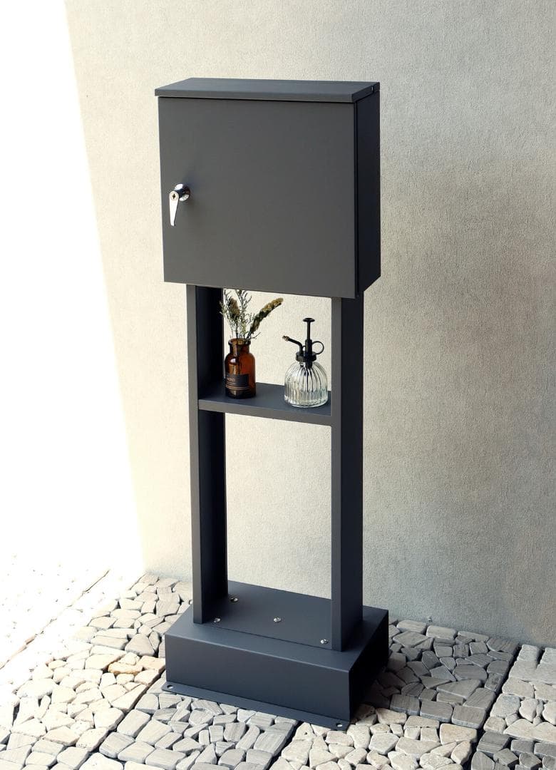 MJ PT AD　スタンドポスト　郵便ポスト　グレー