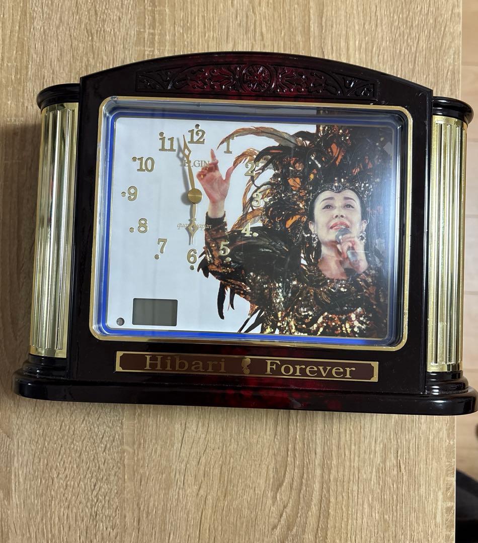 Hibari Forever アナログ時計（美空ひばり）