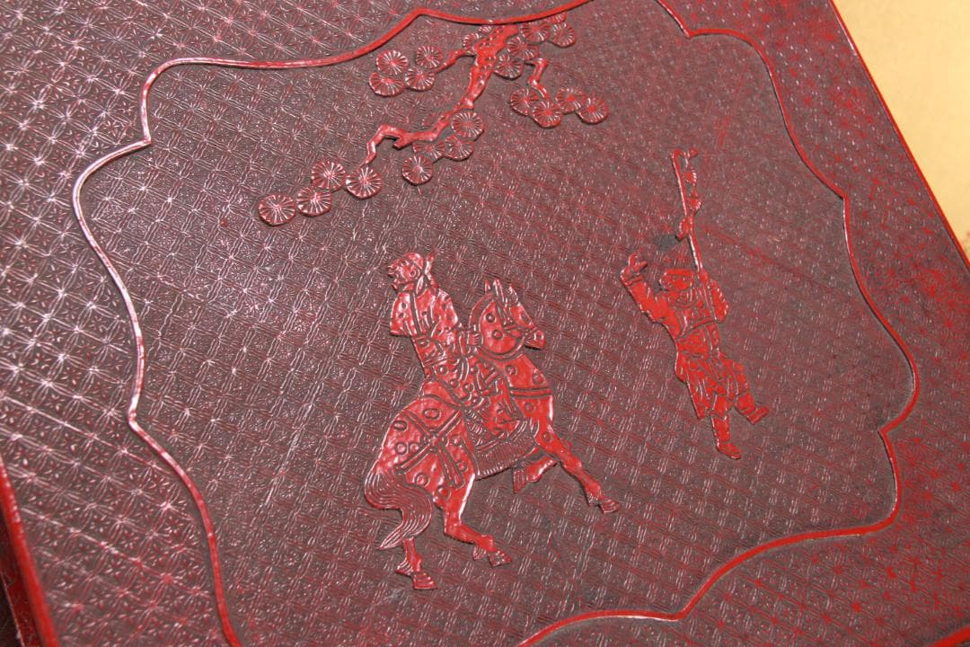 EE020　中国古玩 唐物 花唐草彫文 堆朱 高卓 花台 飾台 香炉台 45cm