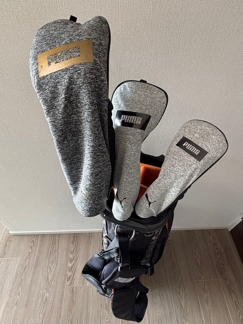 プーマ　スタンドキャディーバッグ